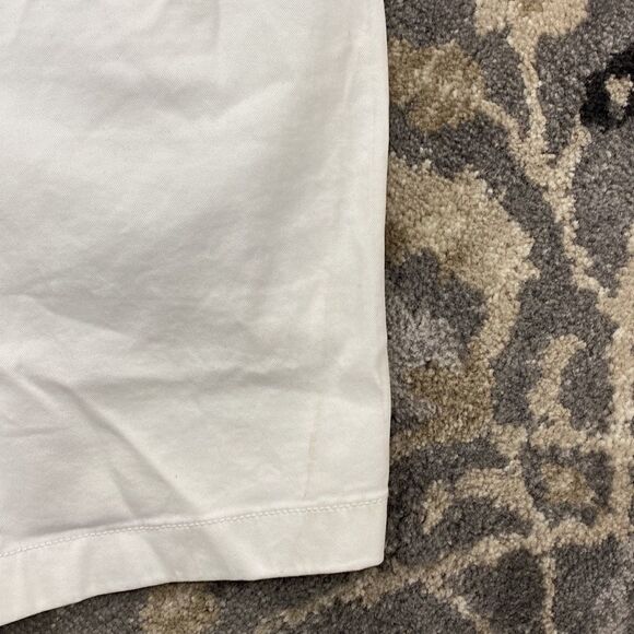 J. Crew 4" stretch chino short Item H5806 - Picture 11 of 12